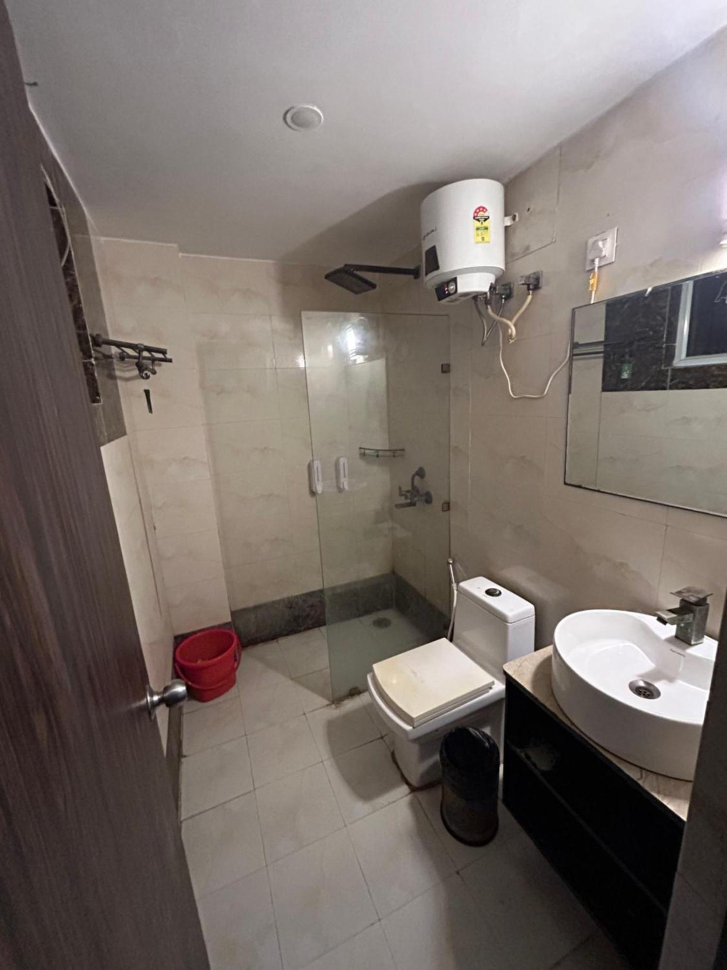 Anandan Citrine Hotel Vrindāvan Exterior foto